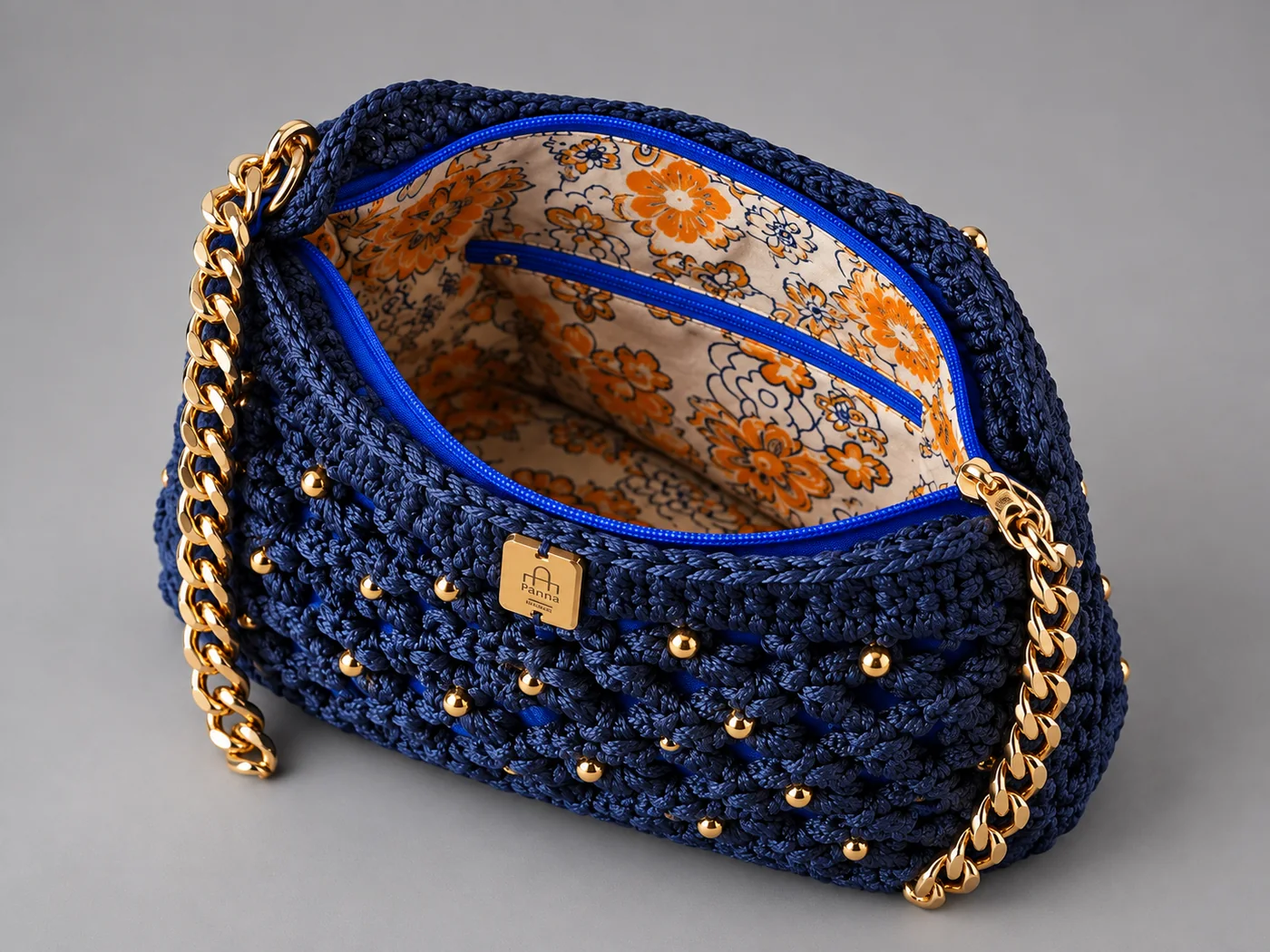 Blu notte, borchie e catena, borsa fatta a mano Panna Bags