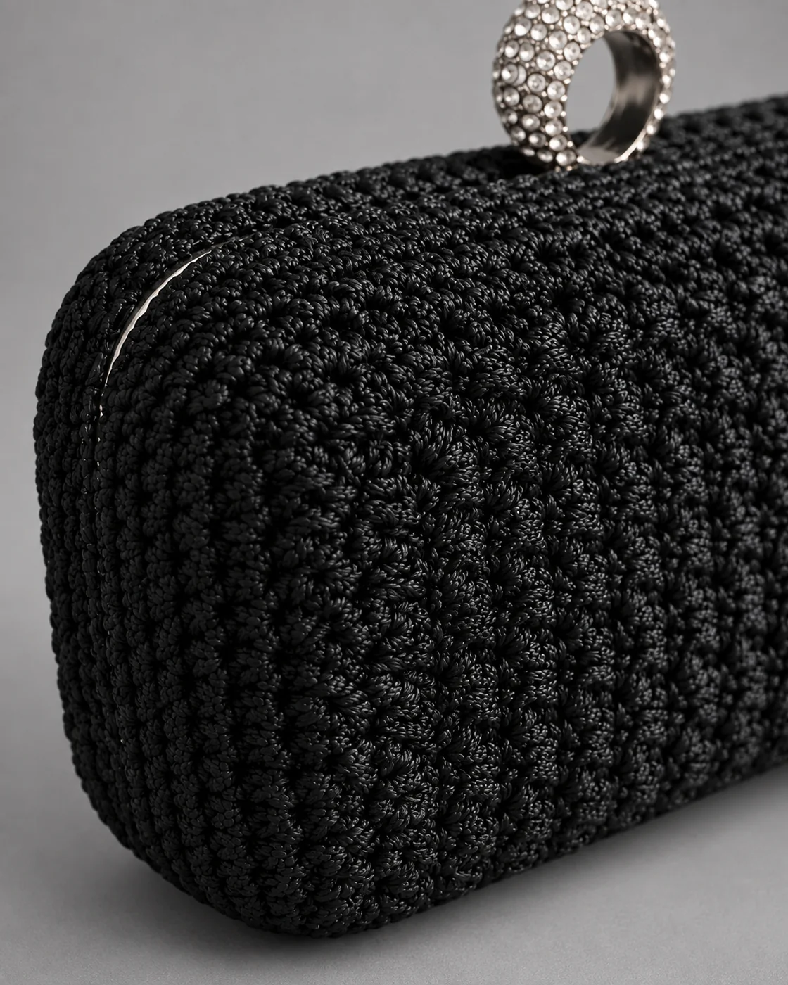 Clutch nera, chiusura gioiello, borsa fatta a mano Panna Bags