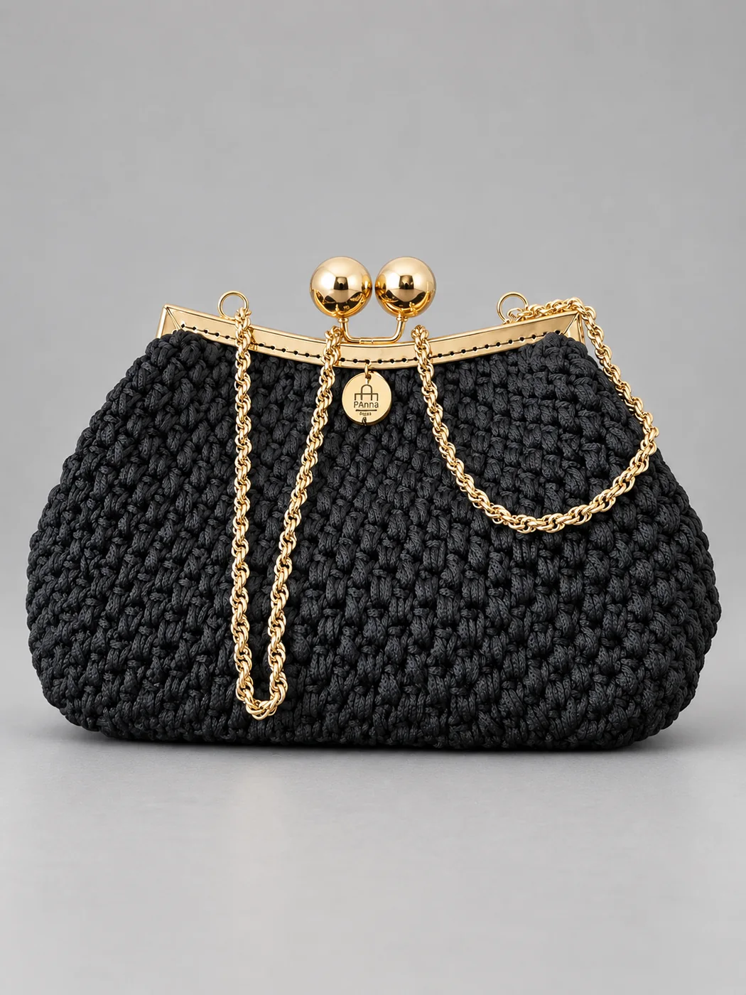 Nera, chiusura a sfere, borsa fatta a mano Panna Bags