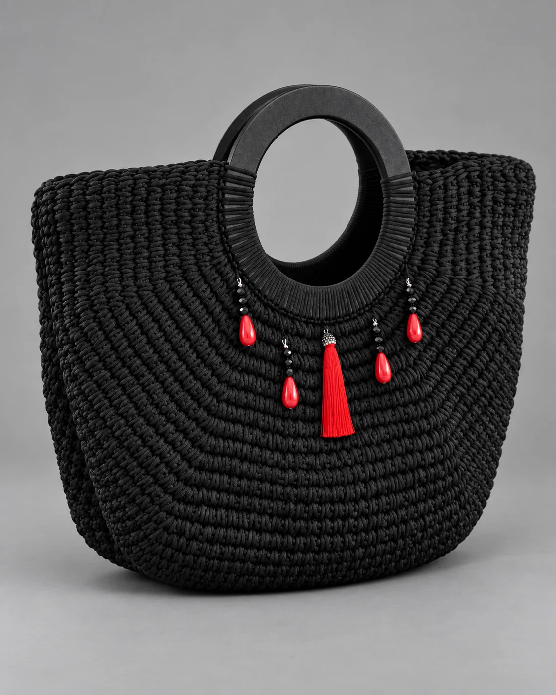 Mezzaluna con nappina rossa, borsa fatta a mano Panna Bags